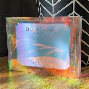 BECCA PEARL GLOW SHIMMERING PALLETE . MAKEUP. Eyes